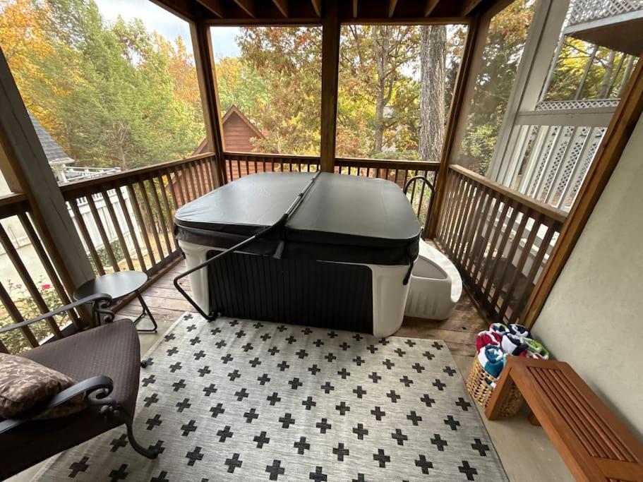 Relax At Forge Chalet Tranquil Retreat Near Attractions ピジョンフォージ エクステリア 写真